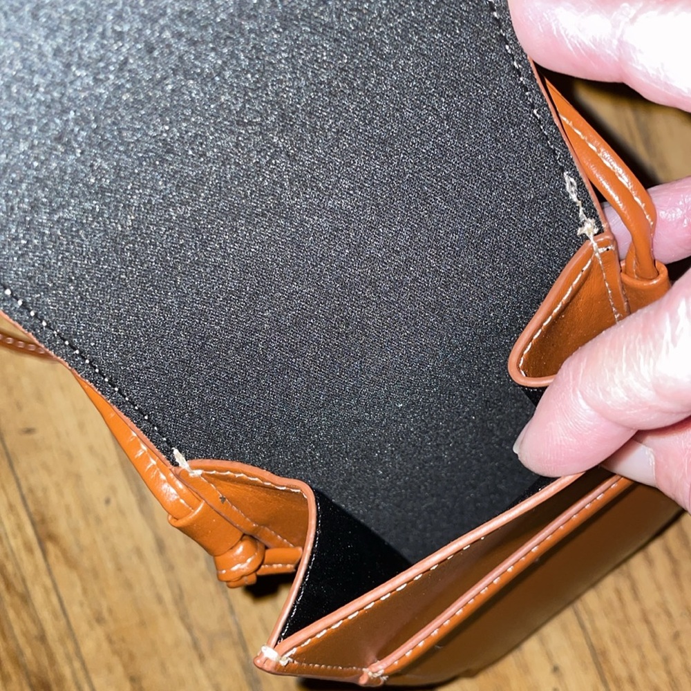 Celine crossbody sunglasses case - Picture 5 of 9